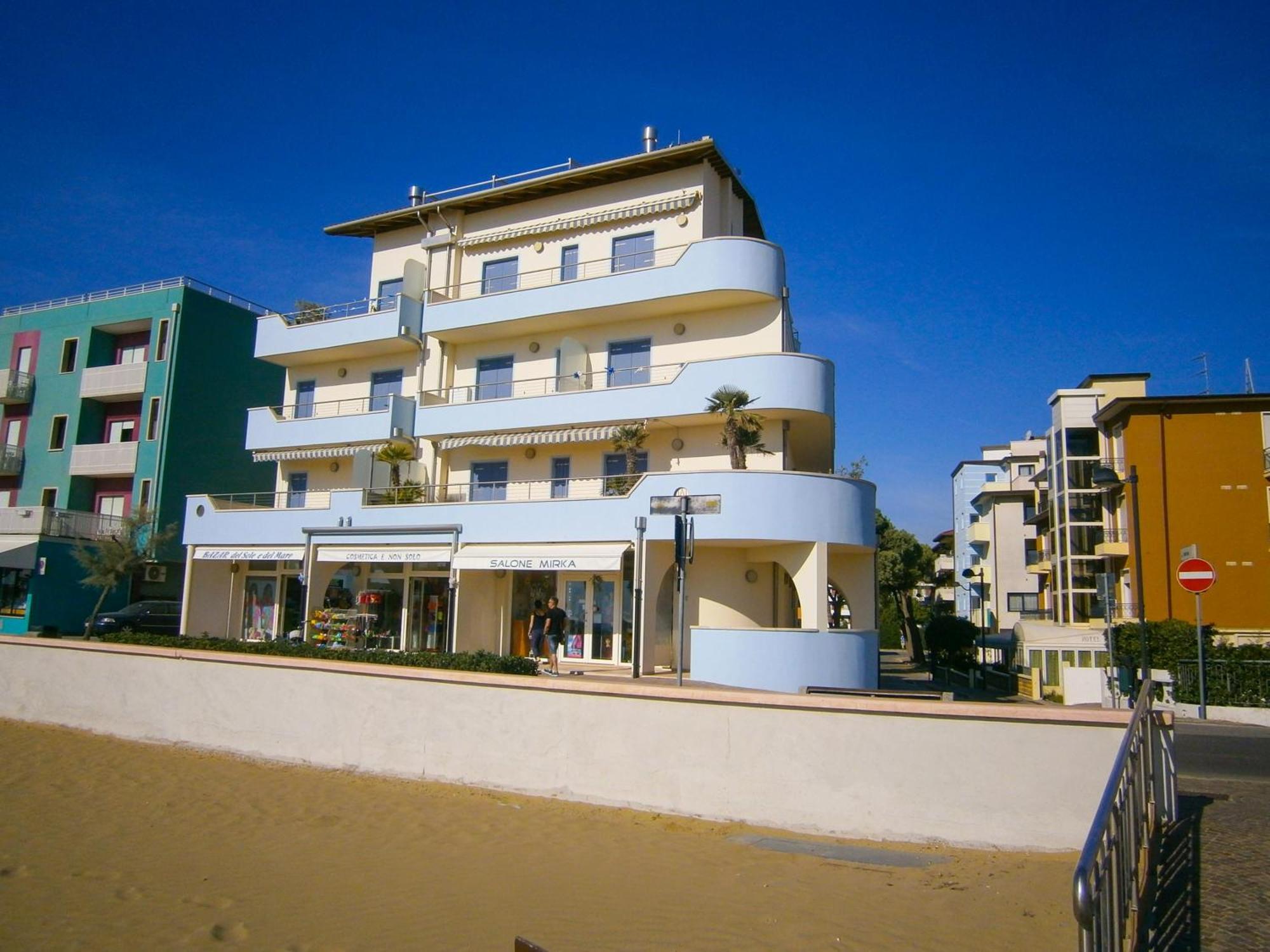 Residence Diana Frontemare - Agenzia Cocal Caorle Exterior photo